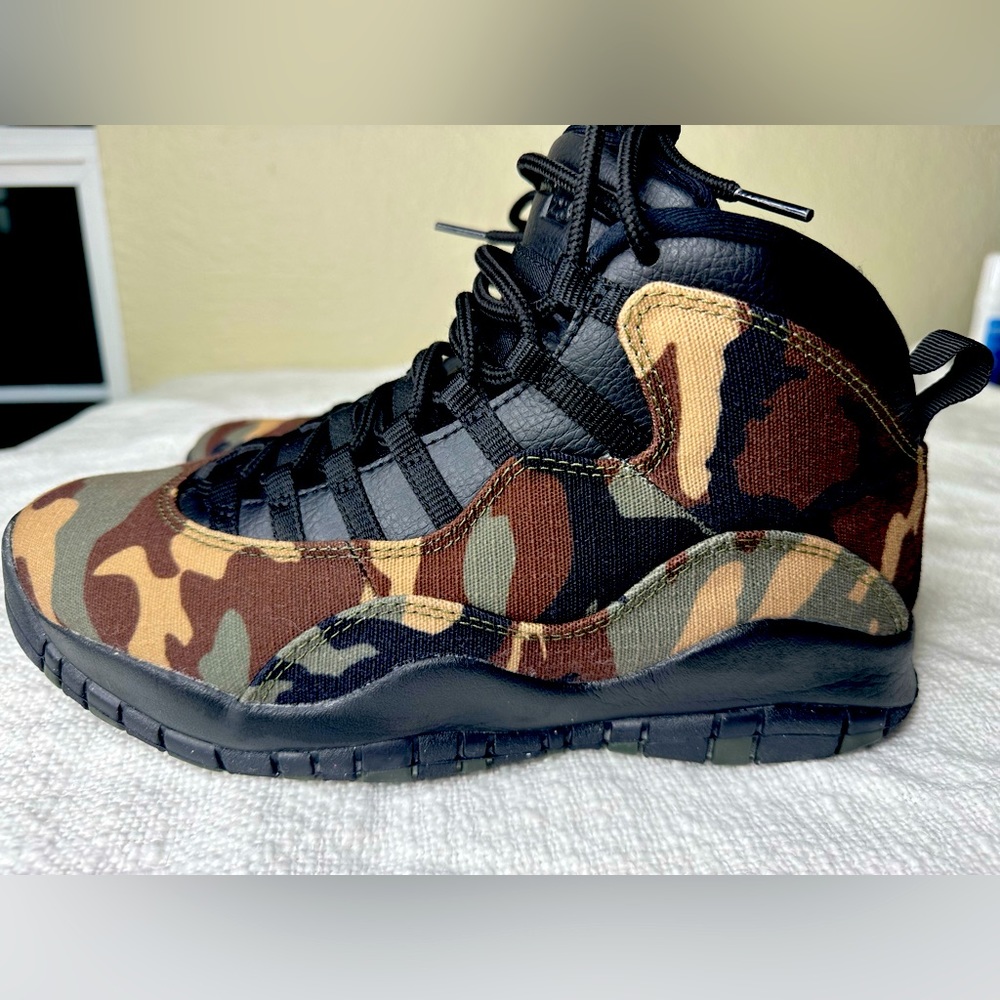 Air Jordan 10 Retro Woodland Camo
